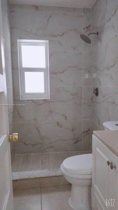 635 SW 16th Ave 2, Miami, פלורידה 33135, ארצות הברית של אמריקה