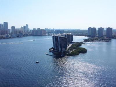 3530 Mystic Pointe Dr 3014, Aventura, Florida 33180, USA