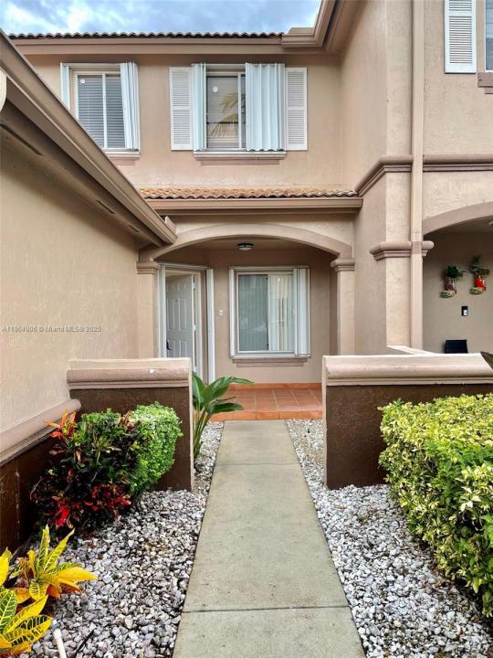 7362 SW 162nd Pl, Miami, Florida 33193