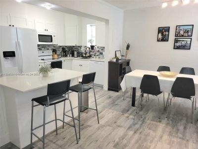 20350 W Country Club Dr PH8-4, Aventura, Florida 33180, USA