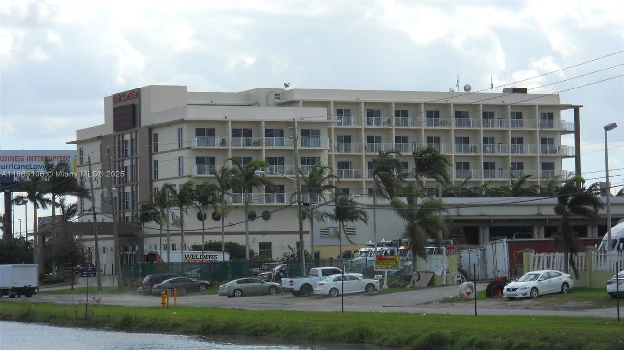 12484 NW South River Dr 422, Medley, פלורידה 33178, ארצות הברית של אמריקה 