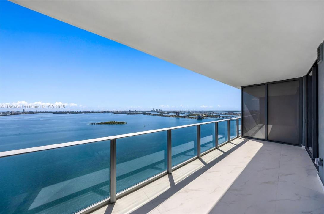 700 NE 24th street 3204, Miami, Floride 33137, États-Unis