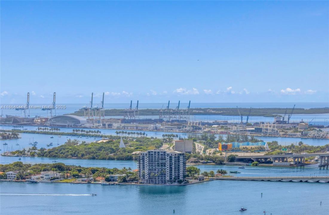 700 NE 24th street 3204, Miami, Floride 33137, États-Unis