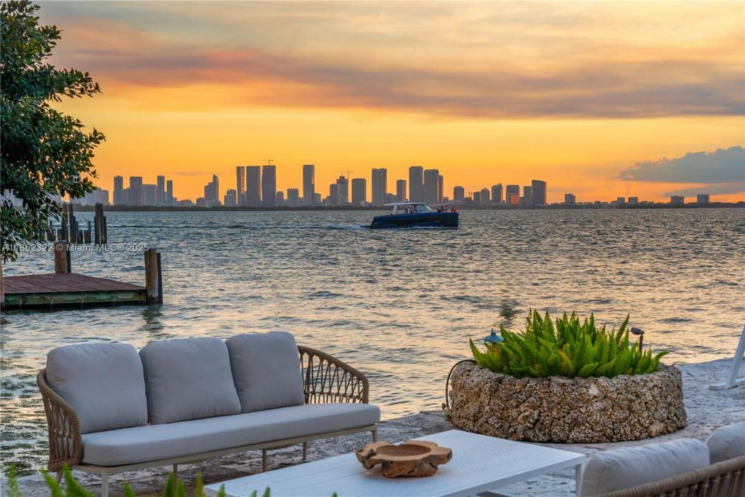 4640 N Bay Rd, Miami Beach, Flórida 33140, Estados Unidos