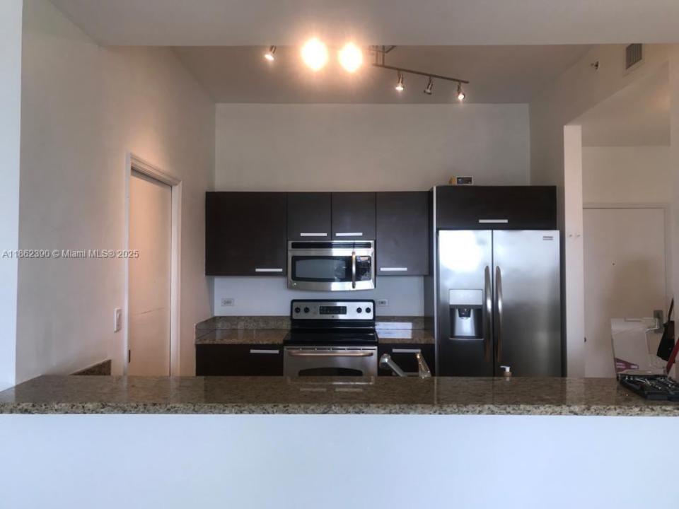 2525 SW 3rd Ave 610, Miami, Floride 33129, États-Unis