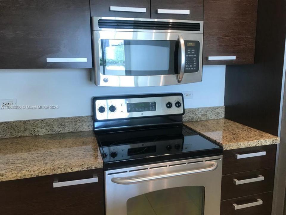 2525 SW 3rd Ave 610, Miami, Floride 33129, États-Unis