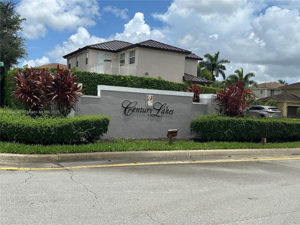 6049 SW 165th Ave, Miami, Florida 33193, HOA KỲ