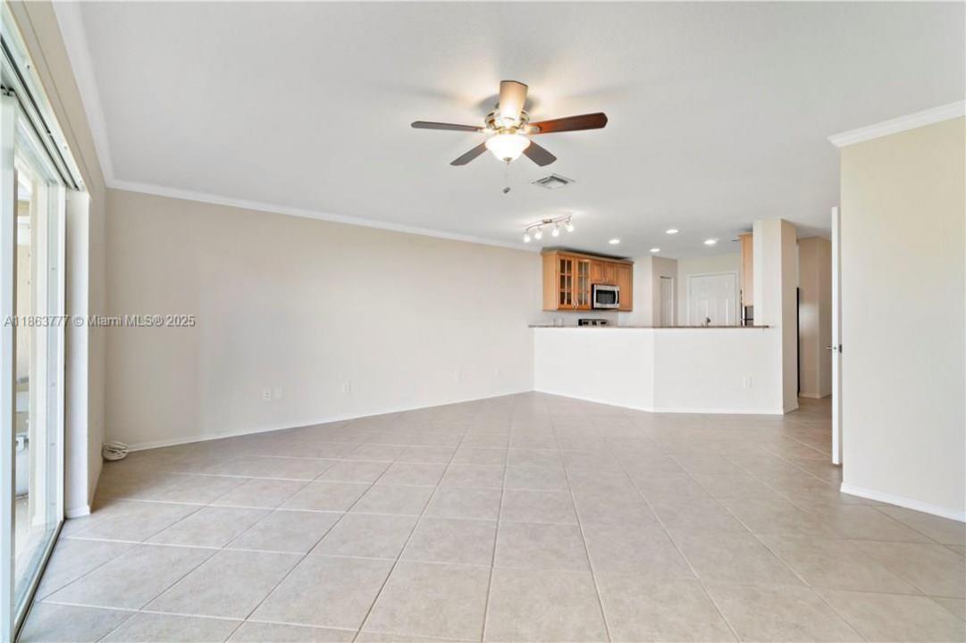 5905 Abbey Rd, Tamarac, Floryda 33321, USA