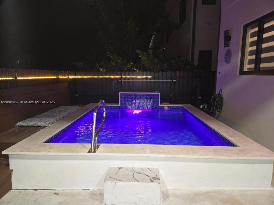 249 NW 12th Ct 0, Florida City, פלורידה 33034, ארצות הברית של אמריקה