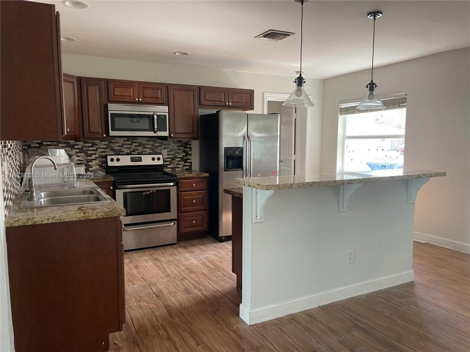 111 Prospect Rd A, Lantana, Флорида 33462, Соединенные Штаты