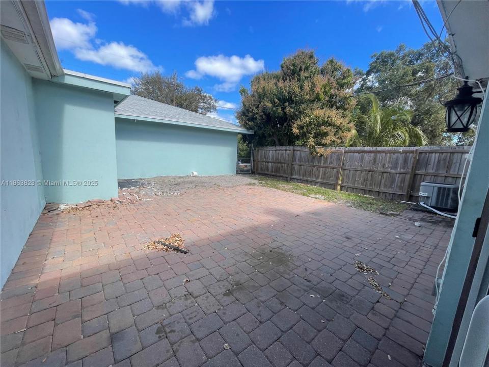 111 Prospect Rd A, Lantana, Флорида 33462, Соединенные Штаты