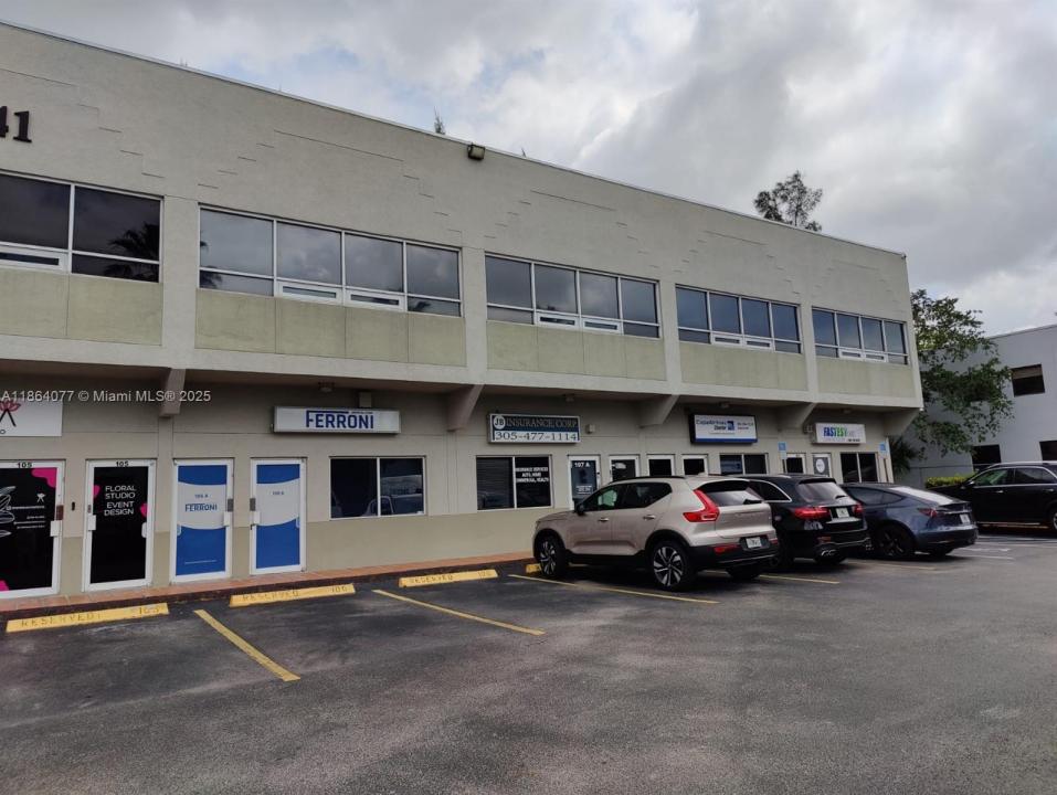 2441 NW 93rd Ave 106 "A", Doral, 佛罗里达州 33172, 美国