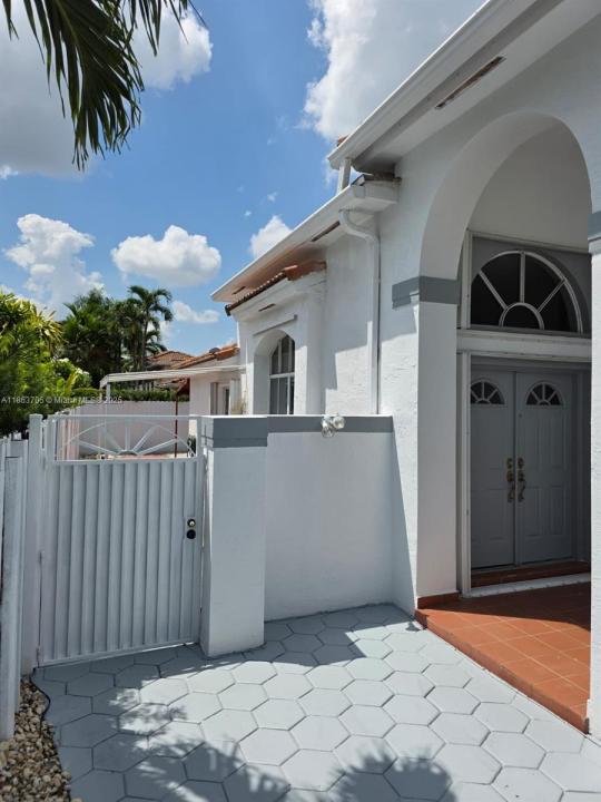 13230 NW 10th St, Miami, فلوريدا 33182, الولايات المتحدة