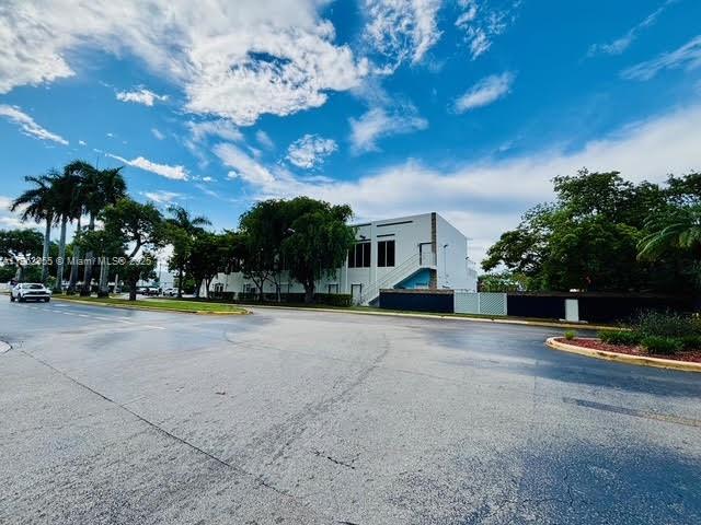 6545 NW 169th St, Hialeah, Flórida 33015, Estados Unidos