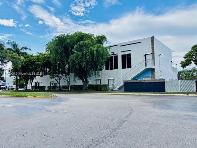 6545 NW 169th St, Hialeah, Flórida 33015, Estados Unidos