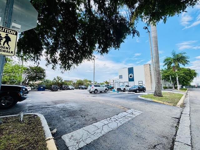 6545 NW 169th St, Hialeah, Flórida 33015, Estados Unidos