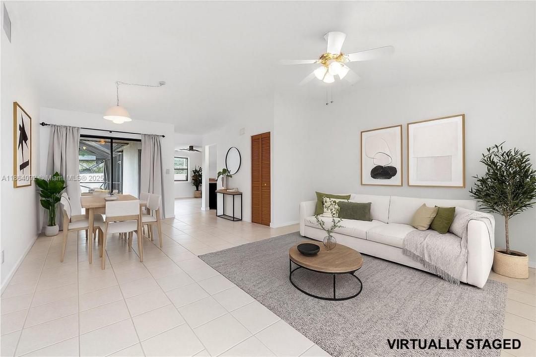 11909 SW 48th Ct, Cooper City, Florida 33330