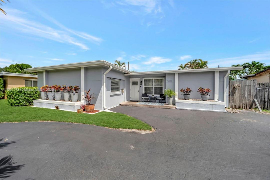 6361 Liberty St, Hollywood, Florida 33024, Amerika Birleşik Devletleri
