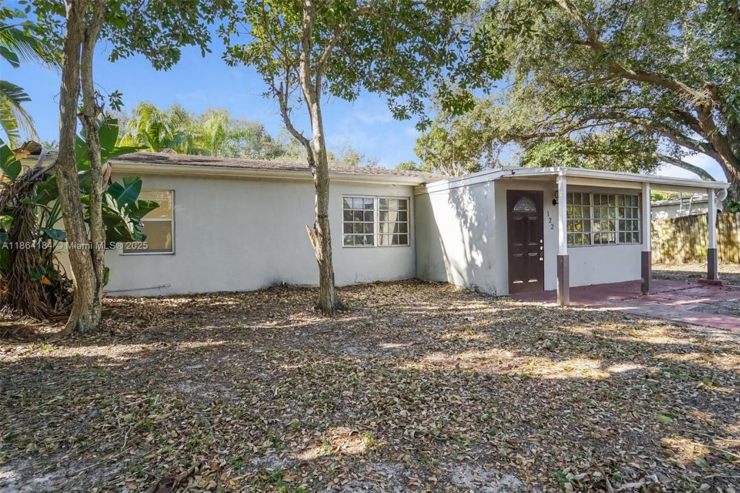 122 Allen Rd, West Park, Florida 33023, Amerika Birleşik Devletleri