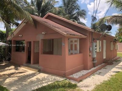 8044 NW 1st Pl, Miami, Florida 33150, USA