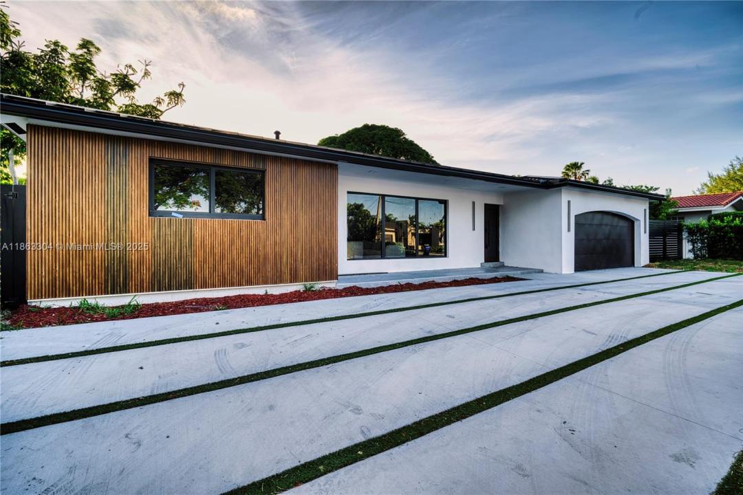 5561 NE 28th Ave, Fort Lauderdale, Florida 33308