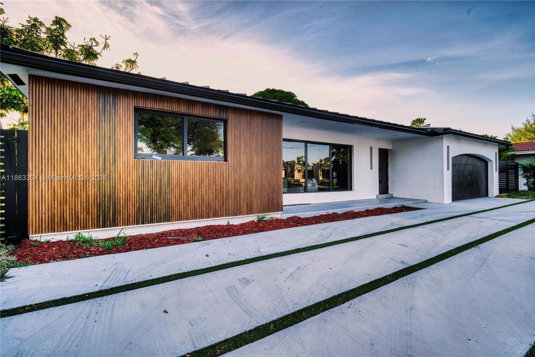 5561 NE 28th Ave, Fort Lauderdale, Florida 33308