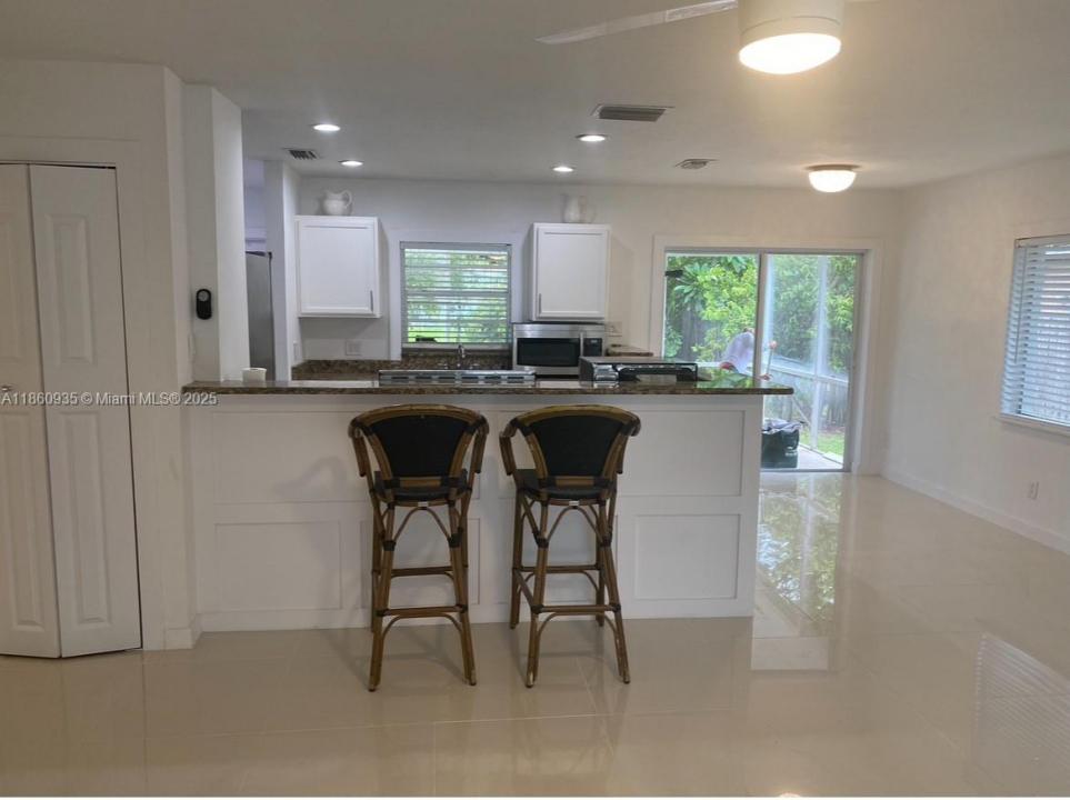 5237 Warren St., Naples, Floride 34113, États-Unis