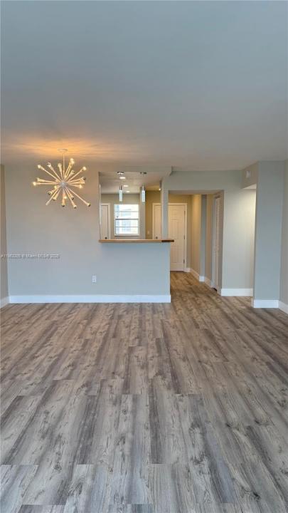 1750 NE 191st St 725-4, Miami, フロリダ 33179, アメリカ合衆国