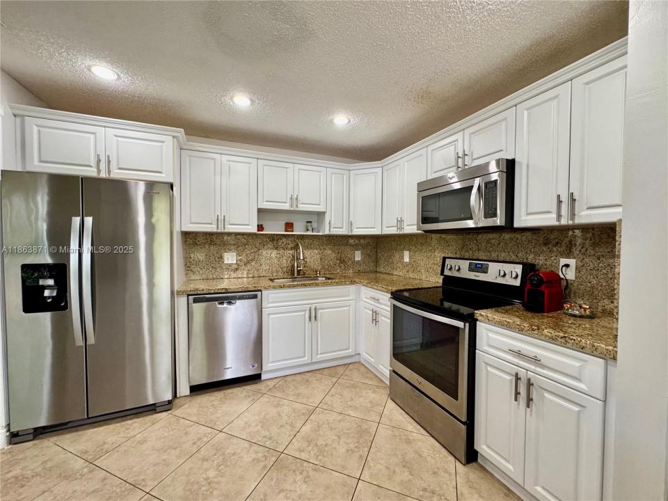 4850 Grapevine Way, Davie, Флорида 33331, Соединенные Штаты