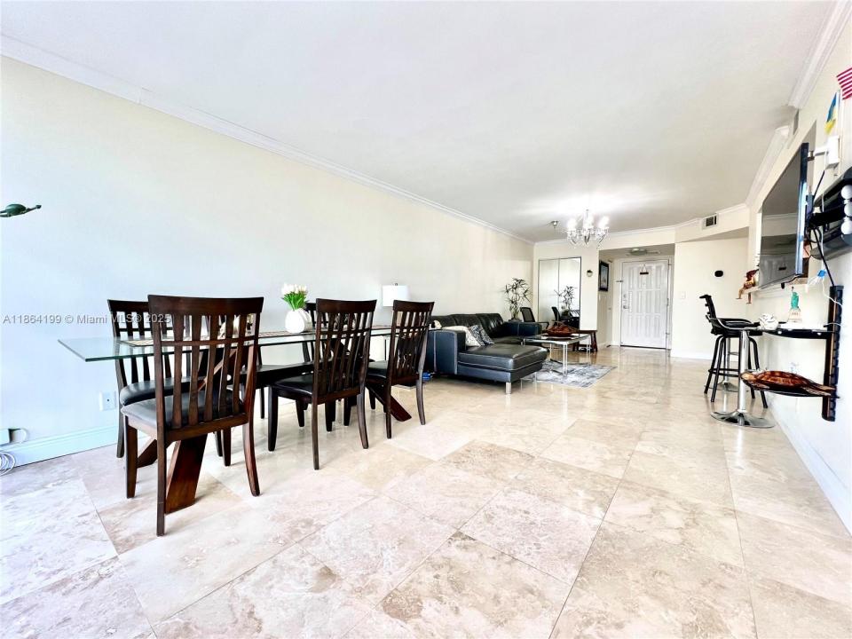 200 Leslie Dr 1122, Hallandale Beach, Florida 33009