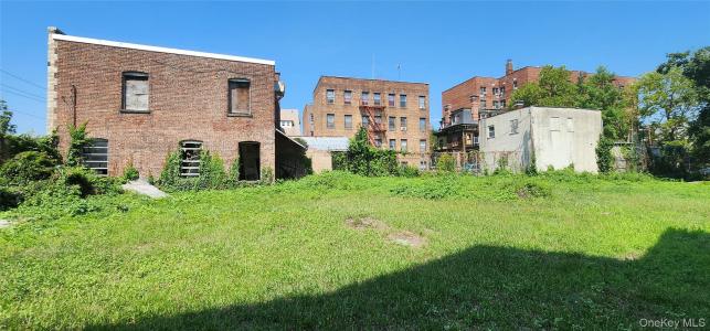 127 Downing Street, Yonkers, New York 10705, États-Unis