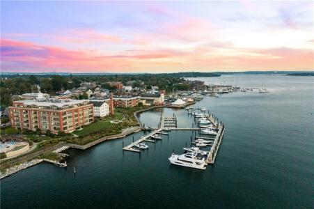 341 Thames Street 209 S, Bristol, Rhode Island 02809, Estados Unidos