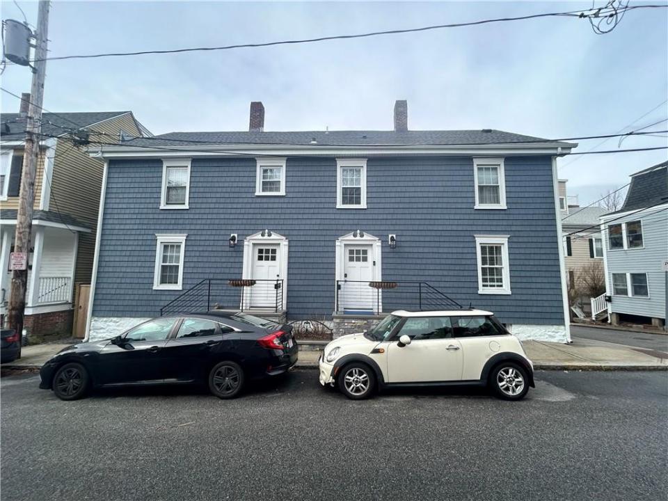 23 Anthony Street 2, Newport, Rhode Island 02840