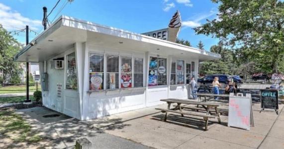 240 Bullocks Point Avenue, East Providence, Rhode Island 02915, Estados Unidos