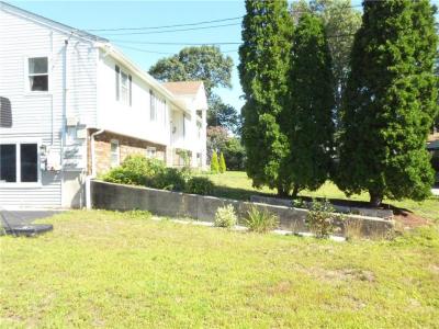 Warwick, Rhode Island 02889