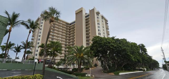 1021 Hillsboro Mile 207, LANDMARK AT HILLSBORO, Hillsboro Beach, Florida 33062