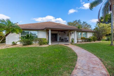 17541 Shetland Lane, Loxahatchee, Florida 33470
