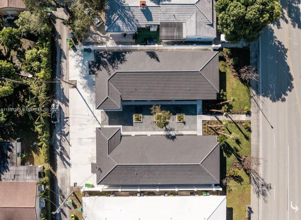 8931 NE 2nd Ave N4, El Portal, Florida 33138