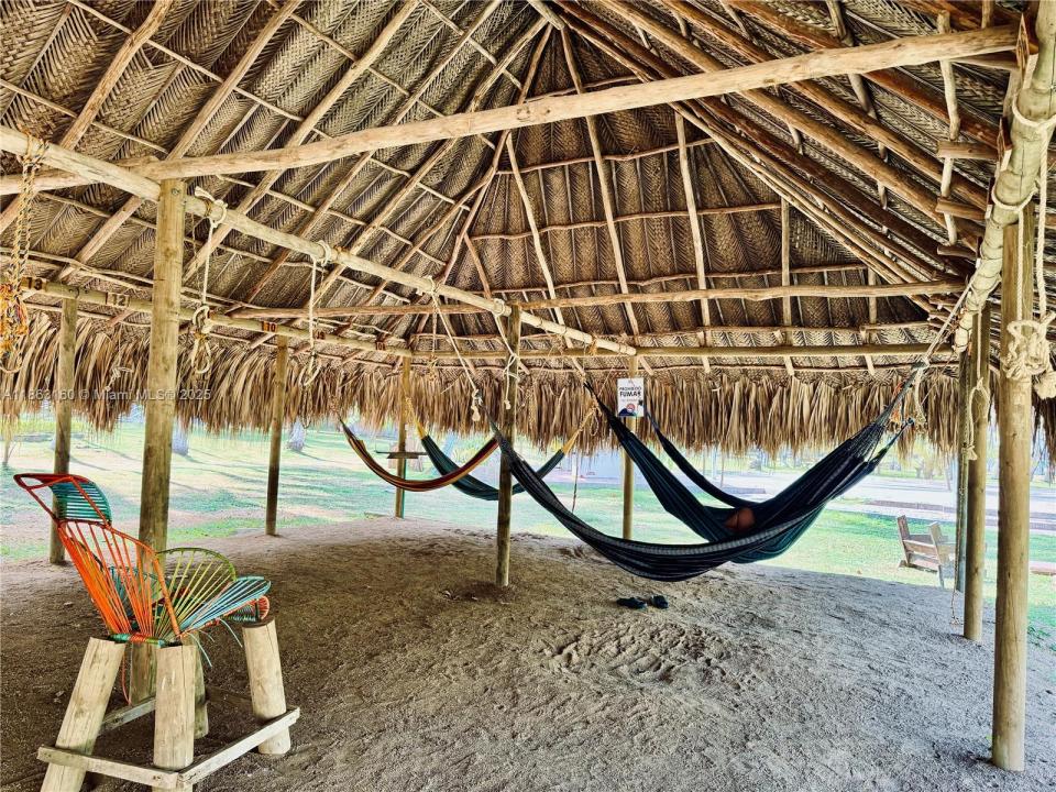 100 santa marta, Florida