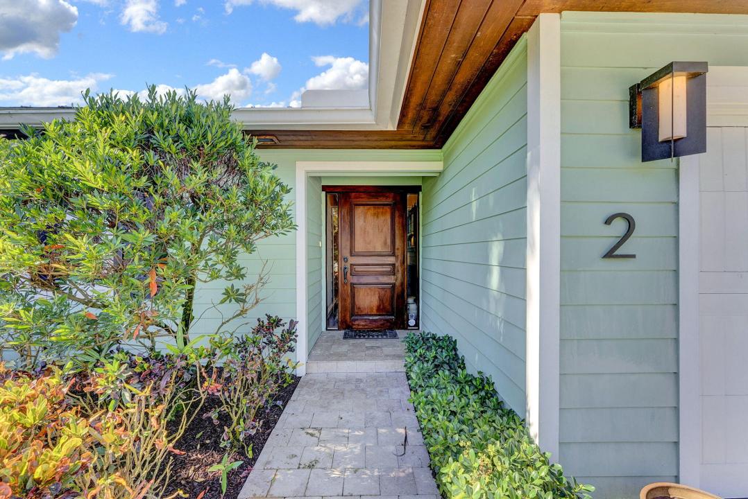 2 NW 18th Street, Delray Beach, Florida 33444