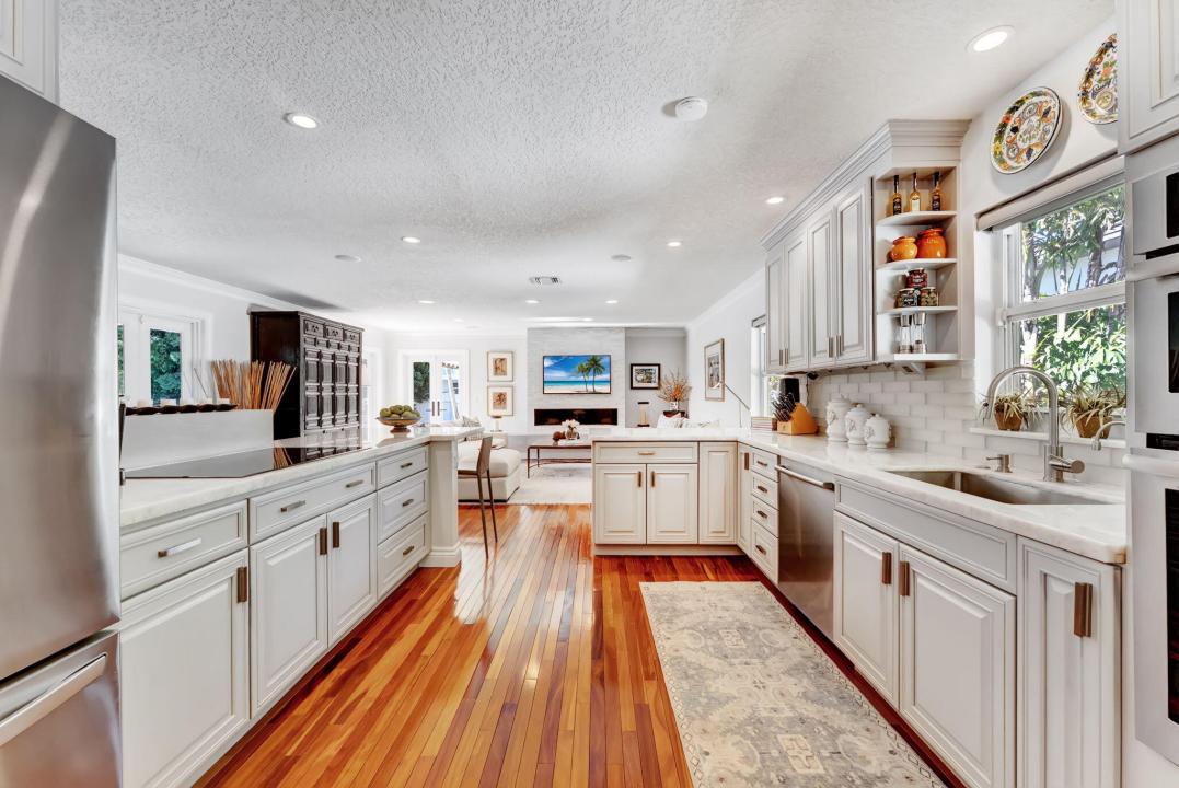 2 NW 18th Street, Delray Beach, Florida 33444