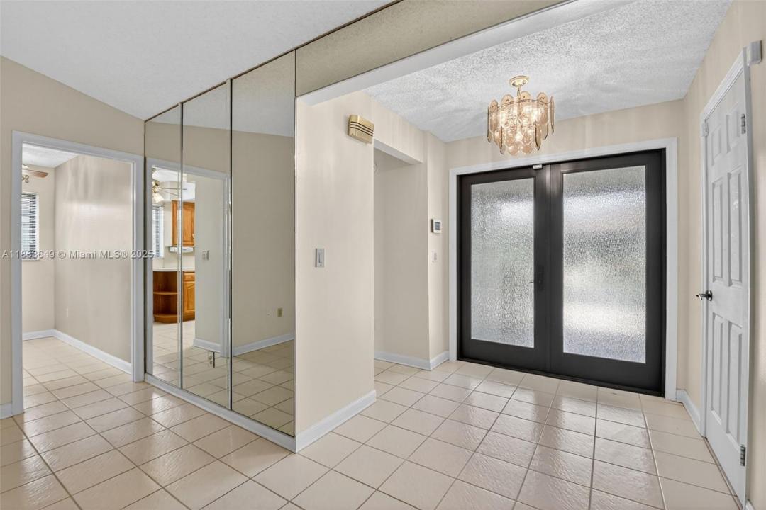 6490 Lakemont Cir, Green Acres, 佛罗里达州 33463, 美国