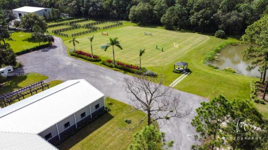 14561 Tangerine Dr, Loxahatchee, Florida 33470