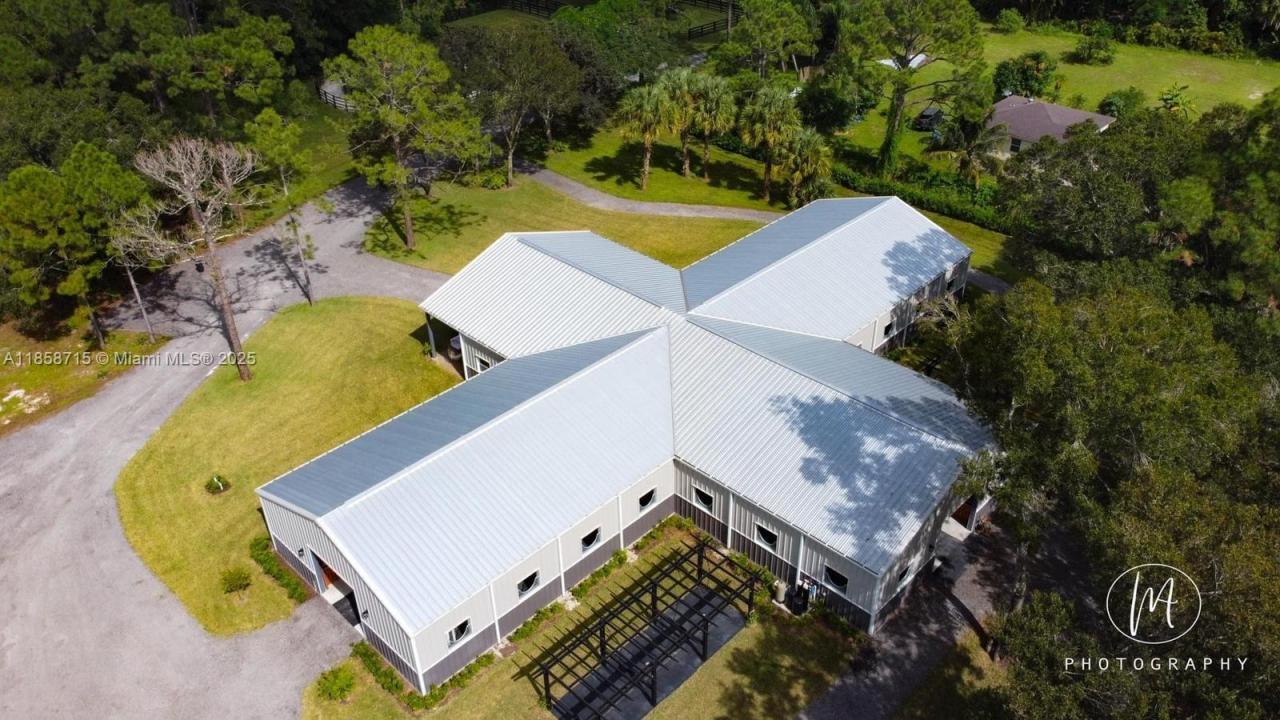 14561 Tangerine Dr, Loxahatchee, Florida 33470