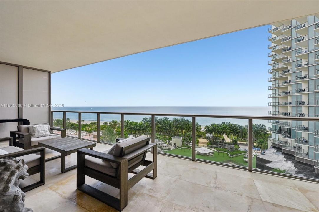 9705 Collins Ave 803N, Bal Harbour, Floryda 33154, USA