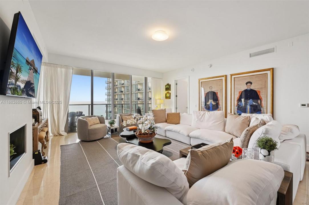 9705 Collins Ave 803N, Bal Harbour, Floryda 33154, USA