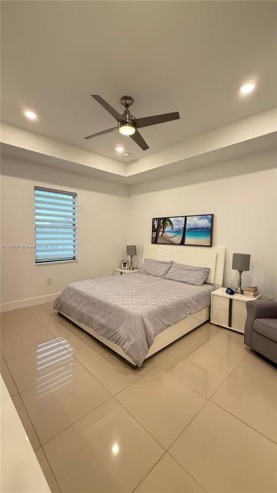 1925 NW 15TH TER, Cape Coral, Florida 33993