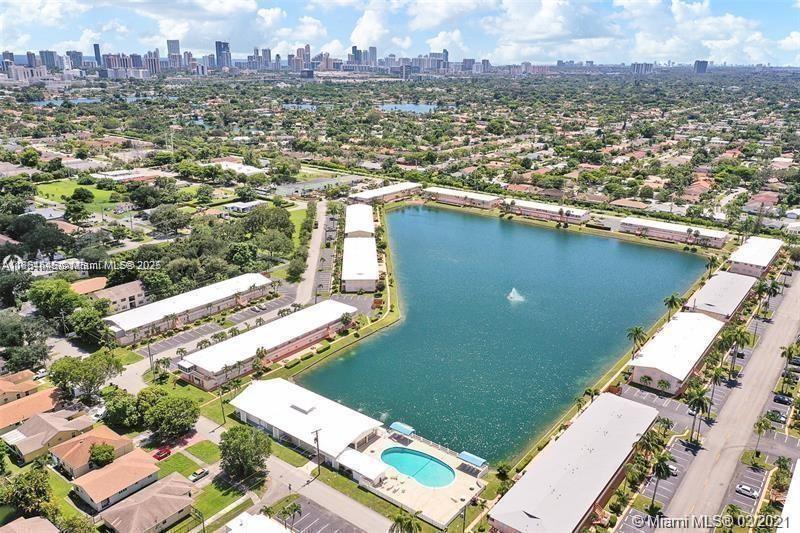 920 SW 11th Ave 9D, Hallandale Beach, Florida 33009