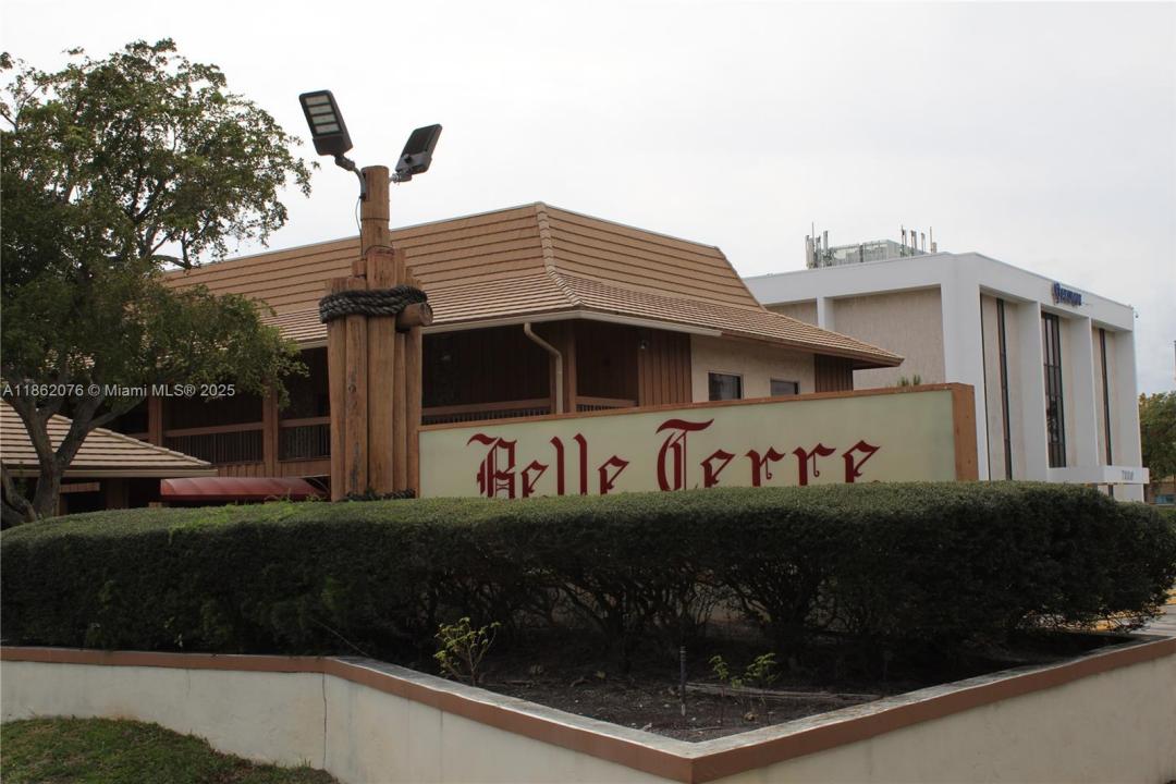 7800 W Oakland Park Blvd 4A11, Sunrise, Floryda 33351, USA