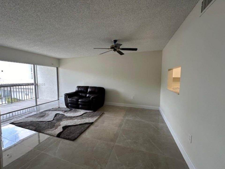 721 N Pine Island Rd 214, Plantation, Florida 33324